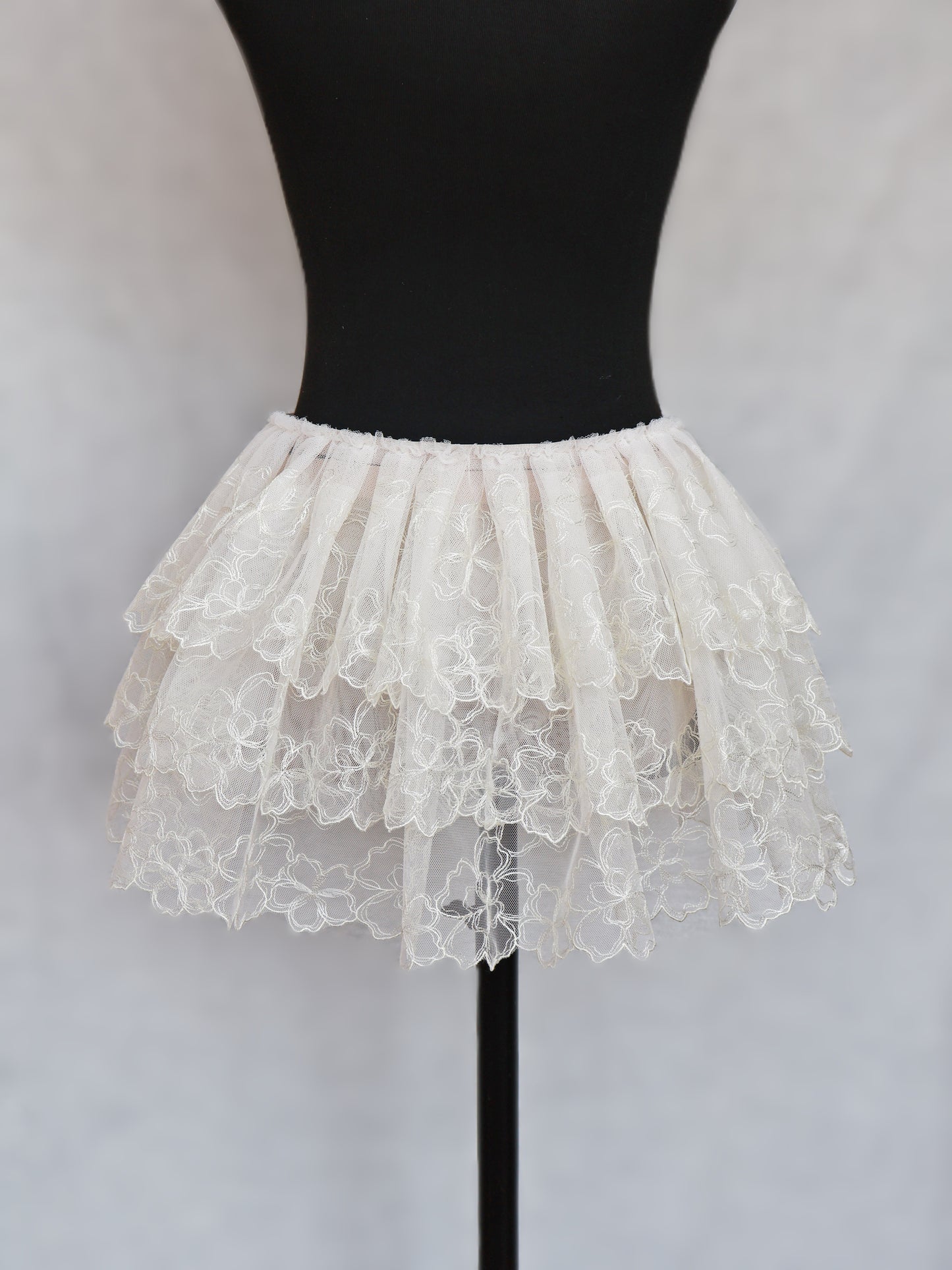 Half-Coverage Lace Skirt